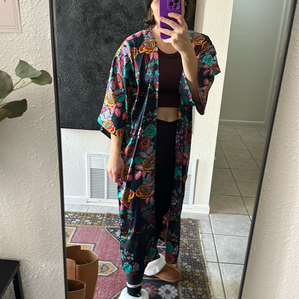 Color long kimono
